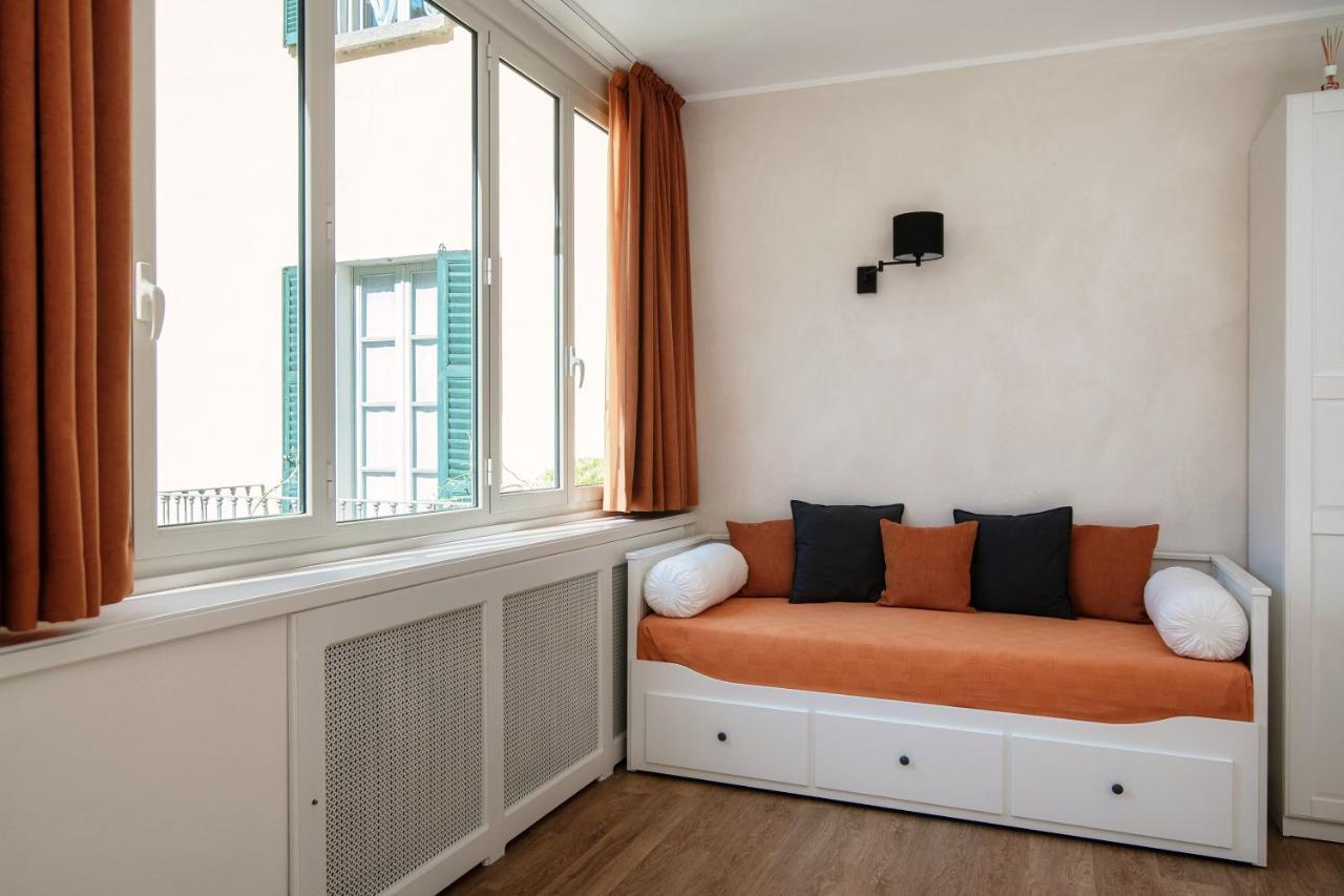 The Lemon Tree House - Bellagio Center Appartement Buitenkant foto