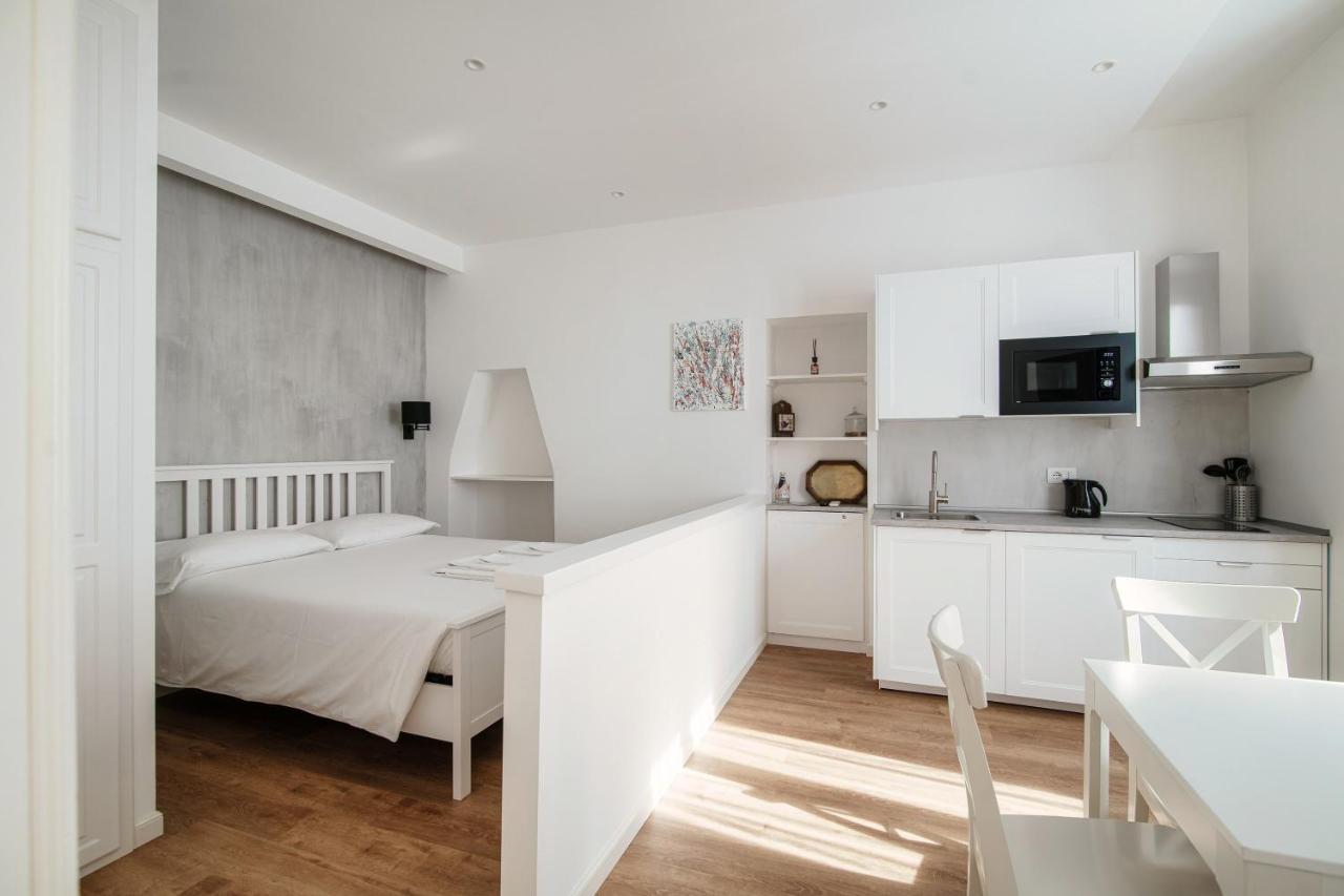 The Lemon Tree House - Bellagio Center Appartement Buitenkant foto