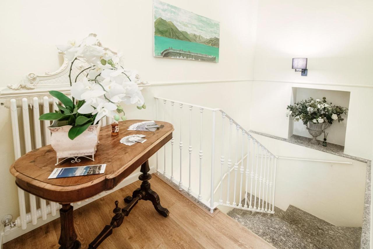 The Lemon Tree House - Bellagio Center Appartement Buitenkant foto